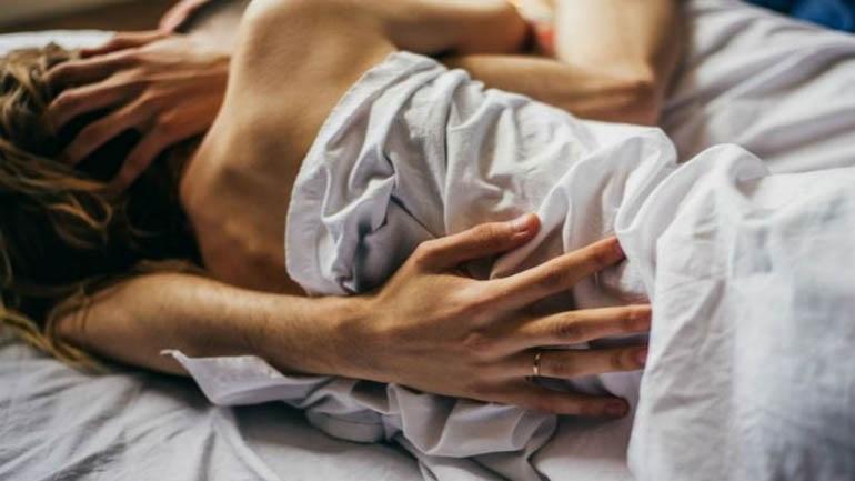 Squirting: Ο απόλυτος γυναικείος οργασμός