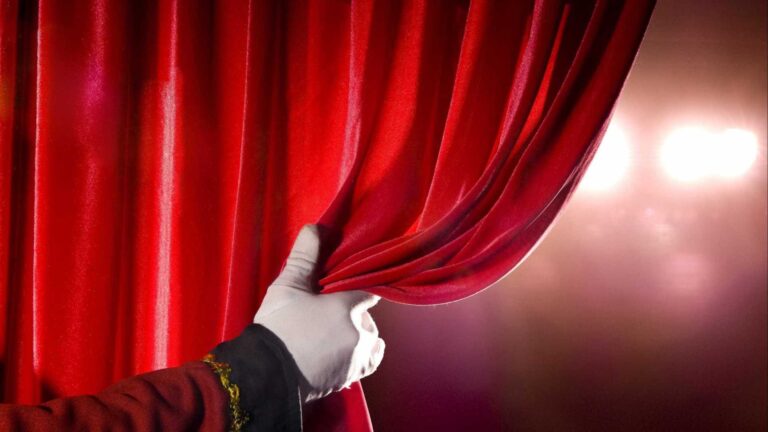 Ελληνικό θέατρο: Oι 60 παραστάσεις που θα δούμε το φετεινό χειμώνα