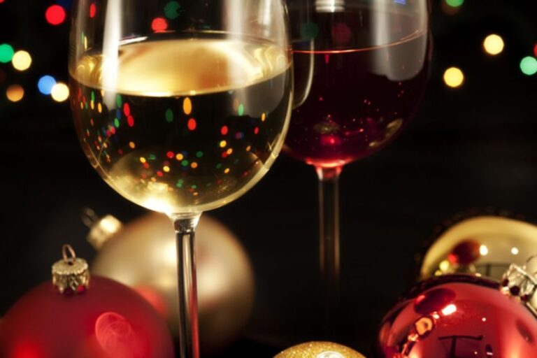 Χριστούγεννα: Κρασιά για το γιορτινό τραπέζι