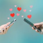 Dating Apps: Η αγάπη στα χρόνια των εφαρμογών