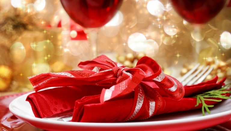 Χριστούγεννα: Μυστικά για Ένα Λαμπερό Τραπέζι
